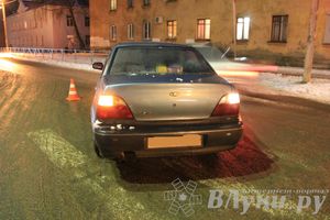 ​В Великих Луках водитель, лишенный прав, сбил женщину на пешеходном переходе (ФОТО)