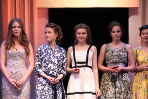 Великолуких выпускников наградили (ФОТО)