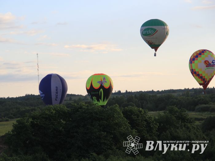 Спортивный полет над Великими Луками (ФОТО)
