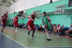 Великолучане одержали победу на межрегиональном турнире ветеранов баскетбола (ФОТО)