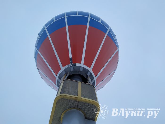 В Великих Луках появился знак воздухоплаванию (ФОТО)