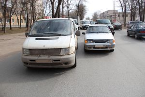 В ДТП на пр. Гагарина попала беременная женщина (ФОТО)