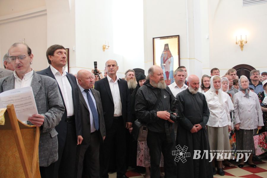 Освящение Храма святителя Тихона, Патриарха Всероссийского, святых Новомучеников и Исповедников Российских (ФОТО)