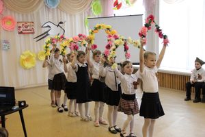 Юные великолучане отметили День победы (ФОТО)