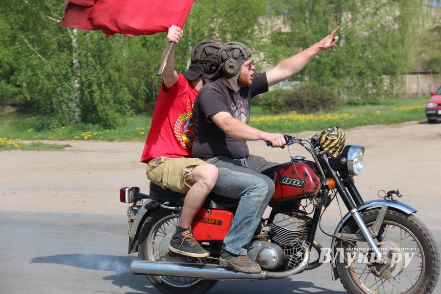 В Великих Луках прошло открытие мотосезона (ФОТО)