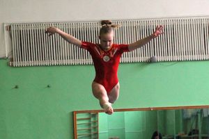 Фоторепортаж: первенство Великих Лук по спортивной гимнастике