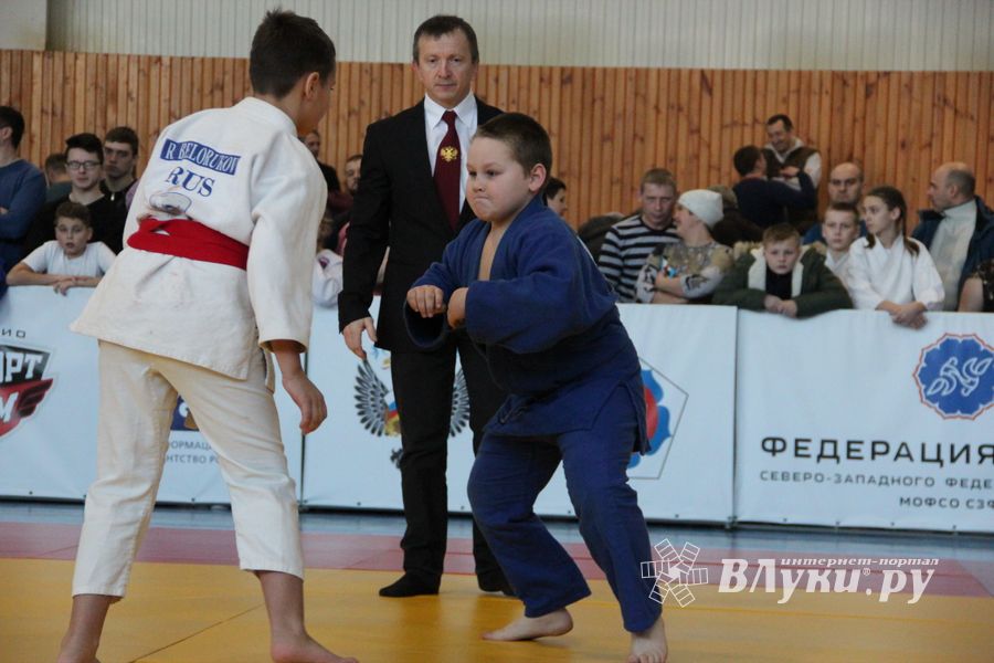 В Великих Луках прошли соревнования по дзюдо (ФОТО)