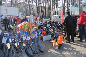 Универсальная торговая ярмарка «Весна-2015» прошла в Великих Луках (фото)