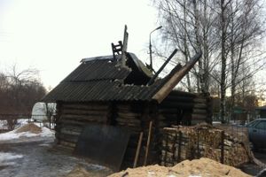 Неправильная эксплуатация печи стала причиной пожара в бане (фото)