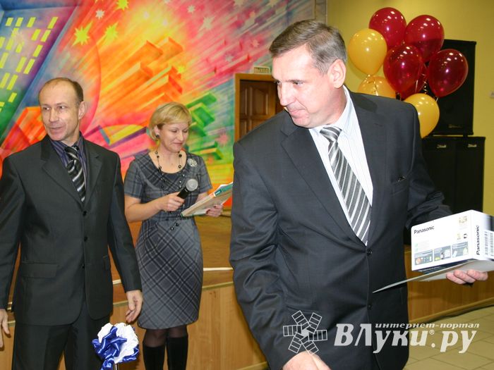 Награду получает ЗАО «Новый дом»