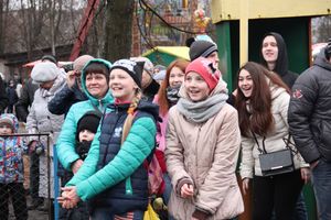 В Великих Луках сожгли Масленицу (фото)