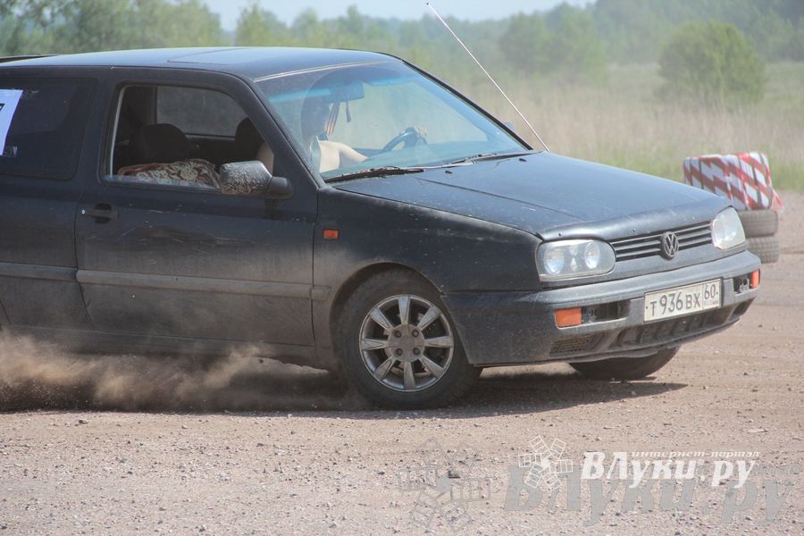 II Официальный этап Первенства г. Великие Луки — Новосокольники по Авто Спринт-слалому (фото)