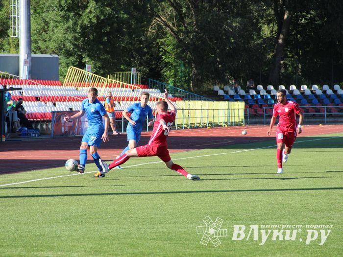 Футбол (ФОТО)