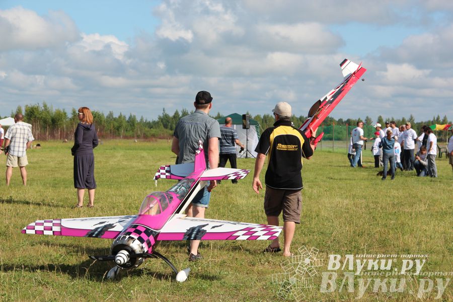 Фестиваль авиамодельного спорта России в Великих Луках