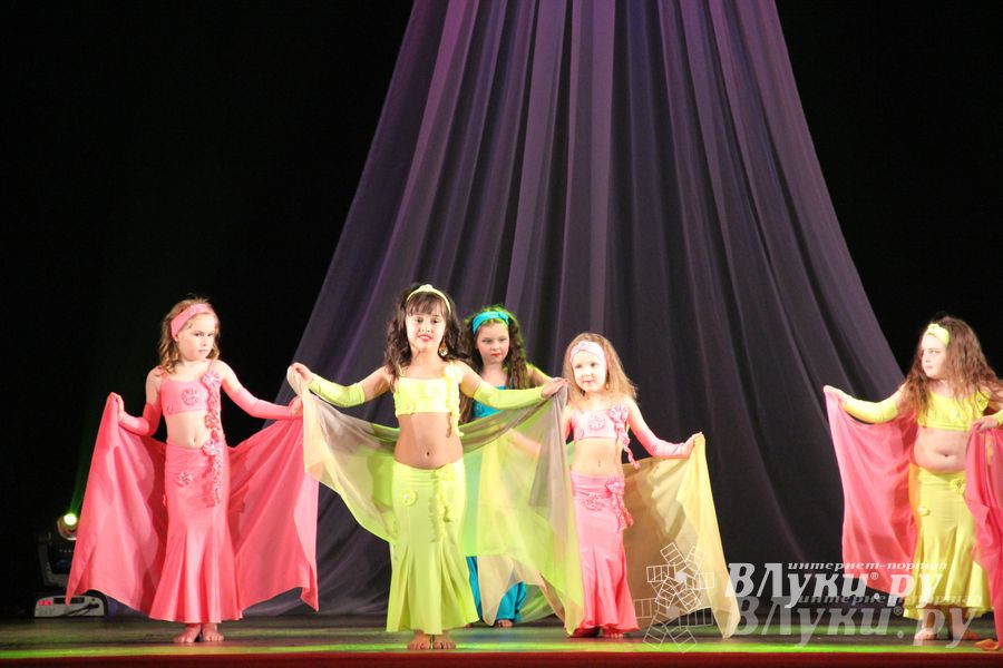  В ДК ЛК проходит четвертый ежегодный фестиваль танца (фото)