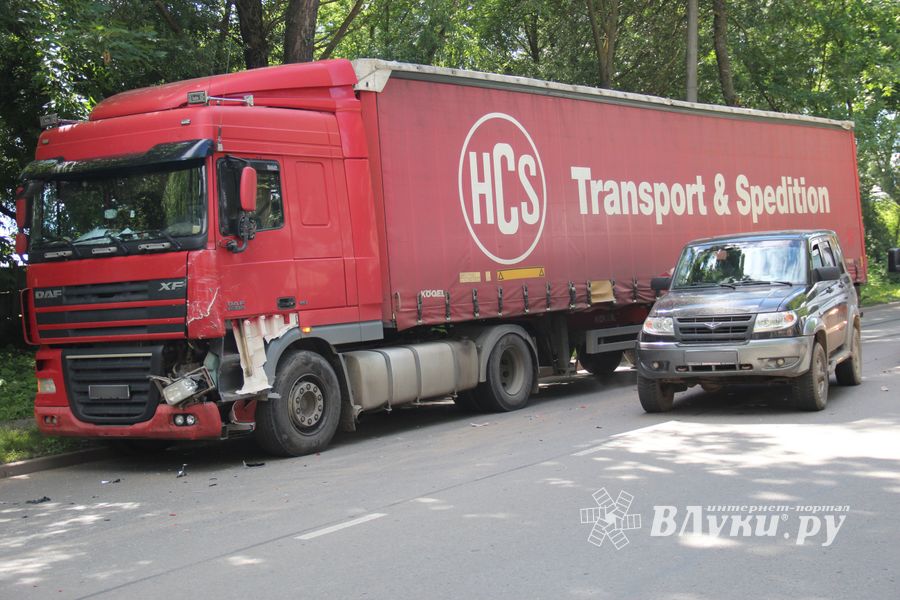 ДТП с фурой на Гагарина (ФОТО)