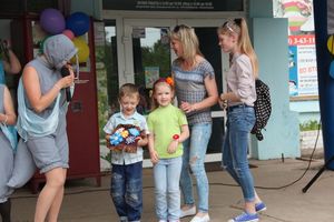 В Великих Луках чествовали близнецов (ФОТО)