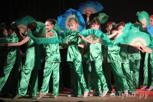  В ДК им. Ленина состоялся отчетный концерт студии восточного танца «Восточные сладости» (фото)