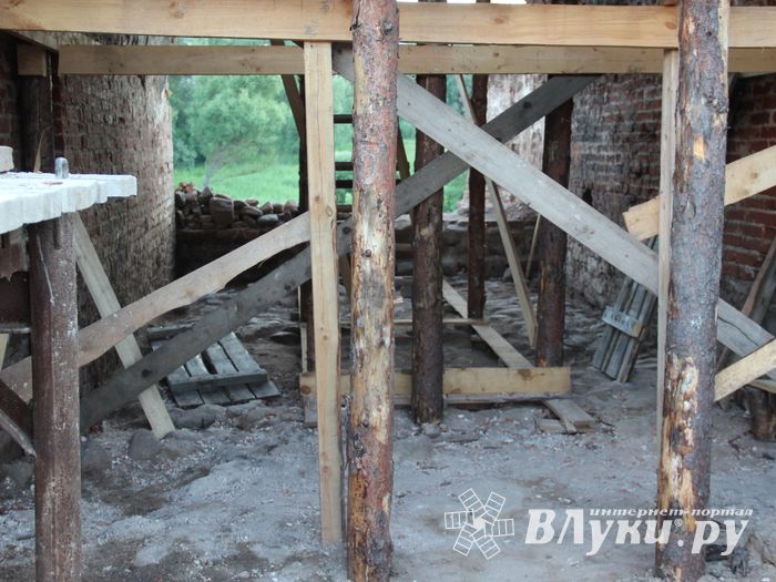 Реконструкция Великолукской крепости продолжается (ФОТО)