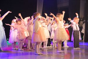 В ГДК им. Ленина встречают Новый год (ФОТО)