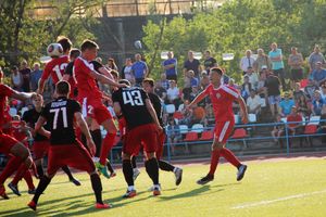 Хороший футбол без забитых мячей — «Луки-Энергия» сыграла с «Локомотив-Казанка» (ФОТО)