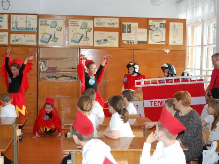 Команда ДЮП Великолукского района вышла в финал областного конкурса «Я и пожарная безопасность» (ФОТО)