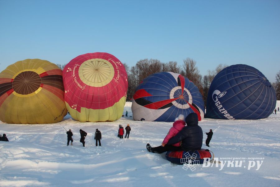Великолукские пилоты присоединились к Рождественской фиесте «Яблоки на снегу» (ФОТО)