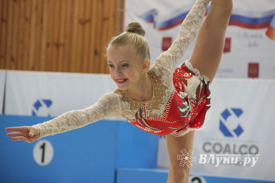 ​В Великих Луках проходит Открытое Первенство по художественной гимнастике (ФОТО) (0+)