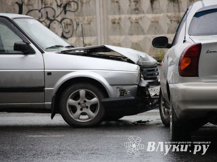 На проспекте Гагарина произошло ДТП (ФОТО)