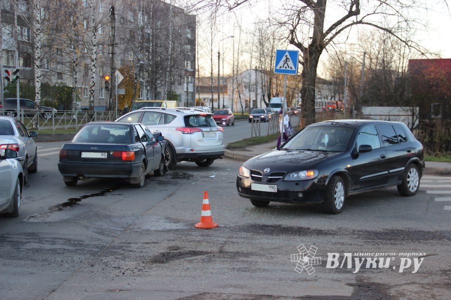 ДТП на улице Третьей Ударной Армии (ФОТО)