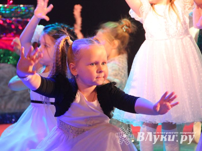 В ГДК им. Ленина встречают Новый год (ФОТО)