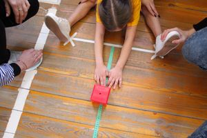 В Великих Луках проходят спортивные соревнования среди дошколят «Юные олимпионики» (ФОТО)