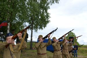 На Птахинской высоте прошёл митинг в честь 75-й годовщины (ФОТО)
