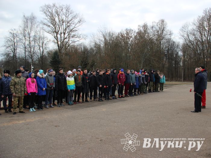 Стартовал легкоатлетический пробег Великие Луки – Чернушки (ФОТО)