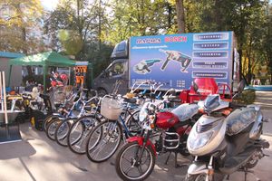 Торговая ярмарка «Осень-2016» прошла в Великих Луках (ФОТО)