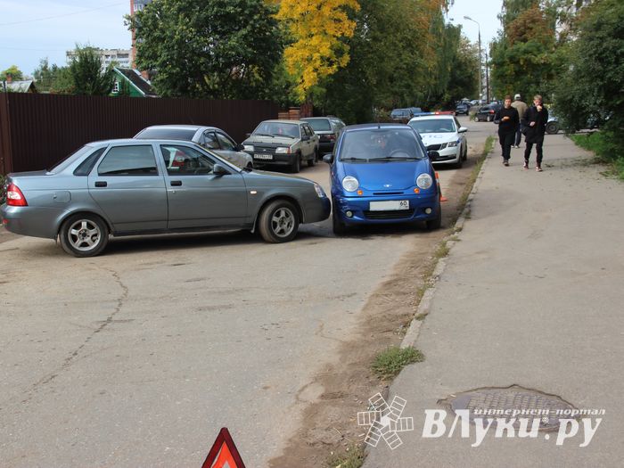 ДТП произошло в Великих Луках (ФОТО)