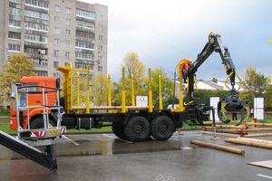 Международный конкурс профессионального мастерства «Лучший оператор гидроманипулятора – 2014»