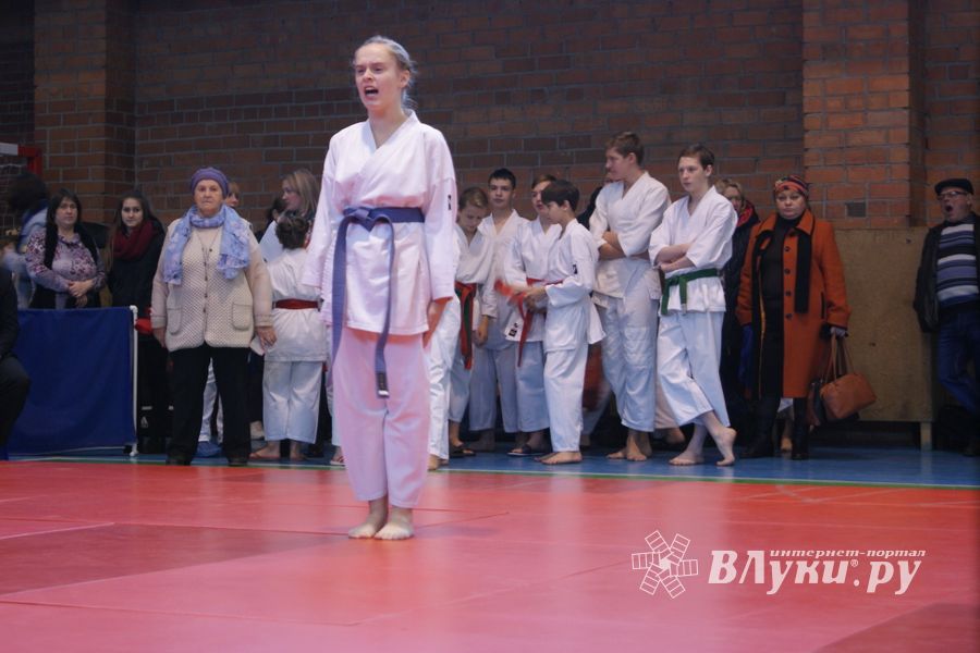 В Великих Луках прошли соревнования по каратэ (ФОТО)