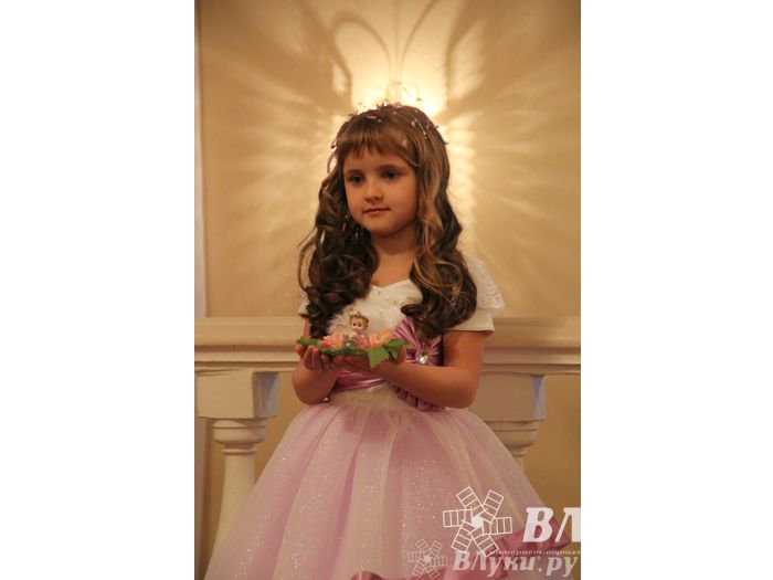 Фотосессия финалисток конкурса «Маленькая красавица Великие Луки 2014»