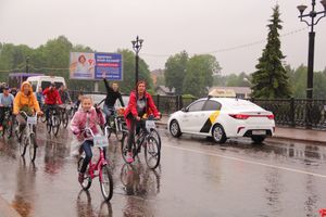 Зигзаг здоровья выполнили великолукские велосипедисты (ФОТО)