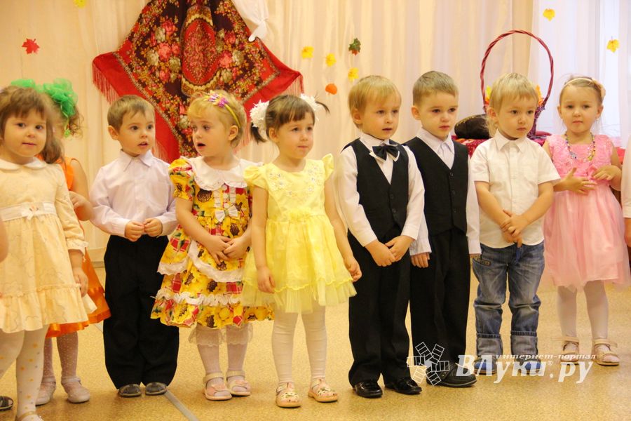 В детском саду №16 прошёл осенний утренник (ФОТО)