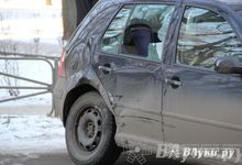 Из-за аварии в центре Великих Лук затруднено движение (фото)