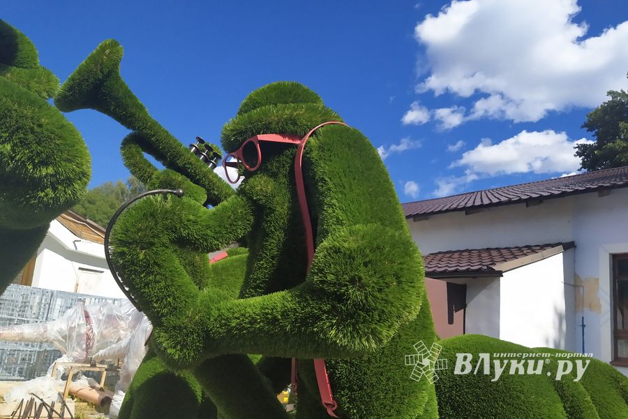 Необычные скульптуры появятся в великолукском парке (ФОТО)