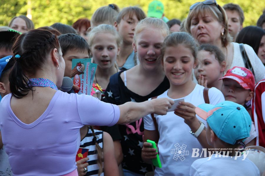 В Великих Луках прошел «День защиты детей» (ФОТО)