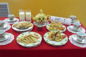 В Великолукском механико-технологическом колледже отметили праздник Масленицы (фото)