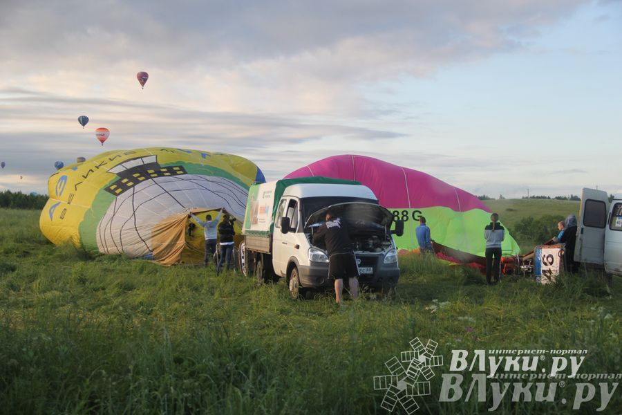 Пилоты совершили третий спортивный полет