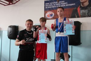 В Великих Луках завершился открытый турнир по боксу (ФОТО)