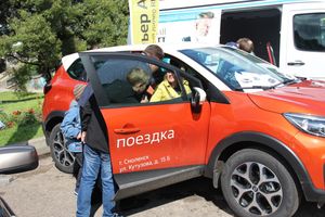 В Великих Луках прошла «Автовыставка 2017» (ФОТО)