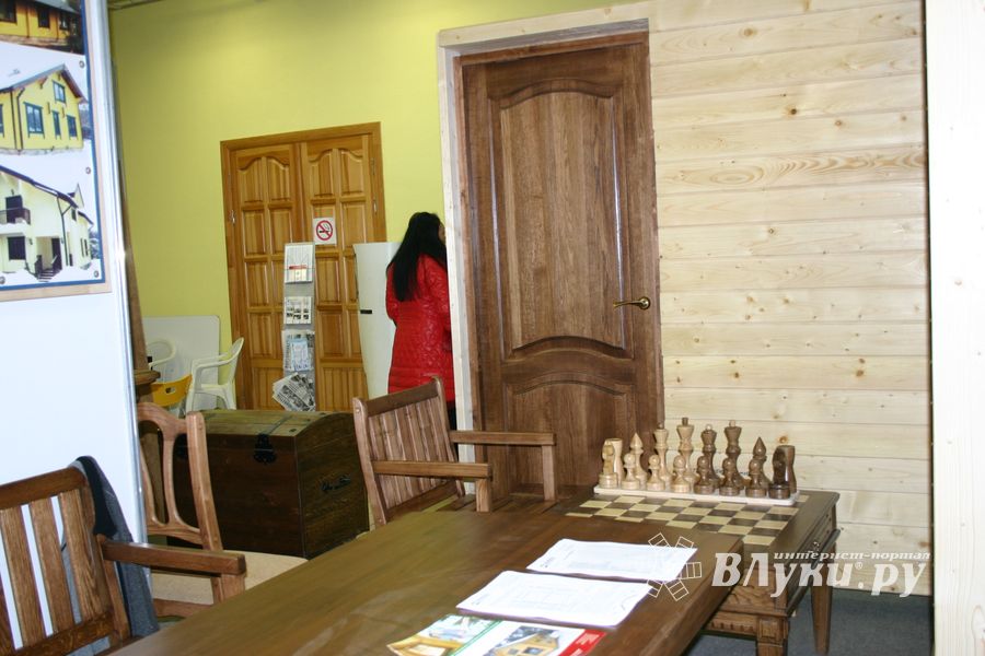 Универсальная выставка малого и среднего бизнеса открылась в Великих Луках