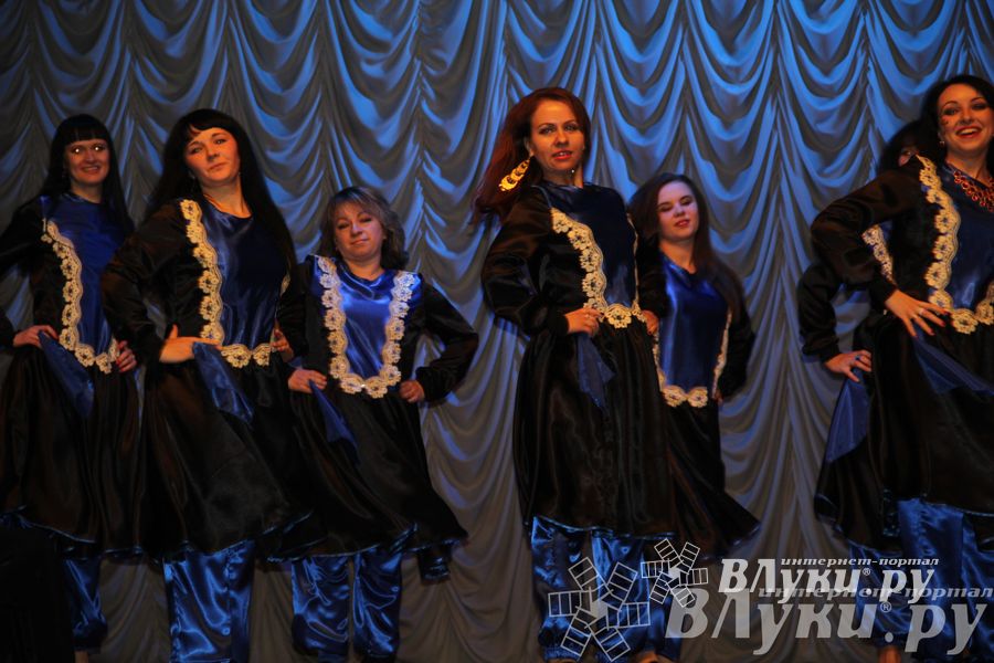 Танцевальный концерт «Восточные краски осени» прошел в музыкальной школе